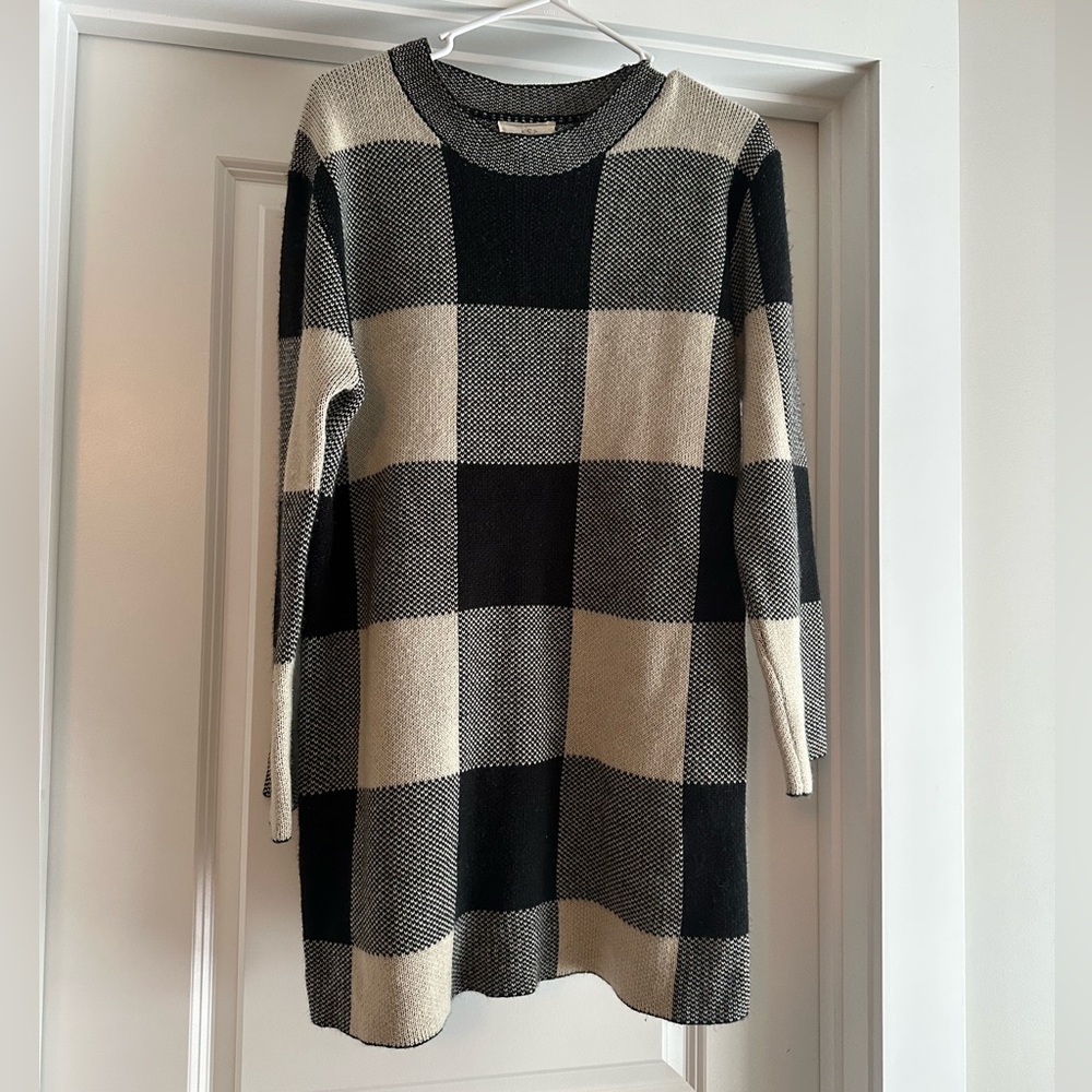 Fantastic Fawn Black and White Knit Sweater Dress